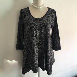 Large Nally & Millie USA animal print tunic - Career - Casual - Fall